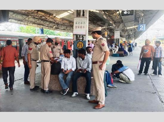 GRP conducts security checking at railway station ahead of festive season