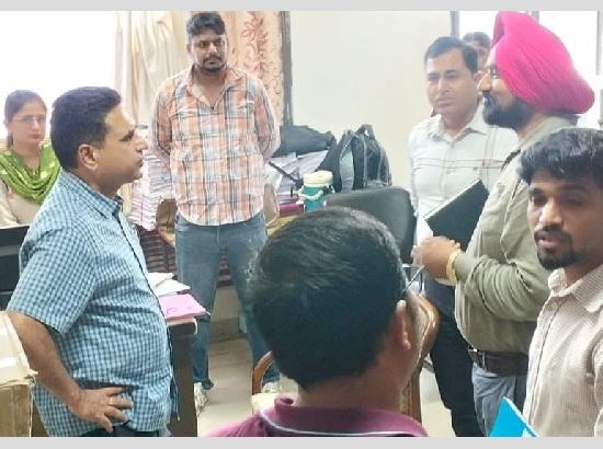 SIR-related Queries Must Be Addressed Promptly and Transparently: Additional DEO Sanjeev Sharma