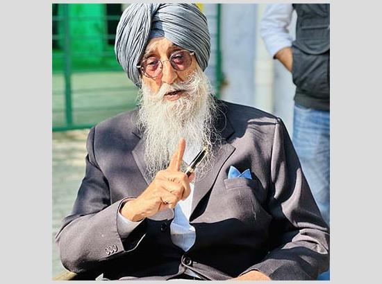 Simranjit Singh Mann opposes Baba Dhumma’s statement, vows to protect sanctity of Sri Akal Takht