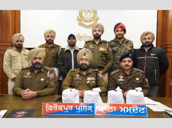 Crackdown on drug smuggling, two held with over 4 kg heroin