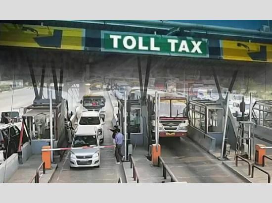Toll Tax Relief: Centre announces 50% cut in toll charges