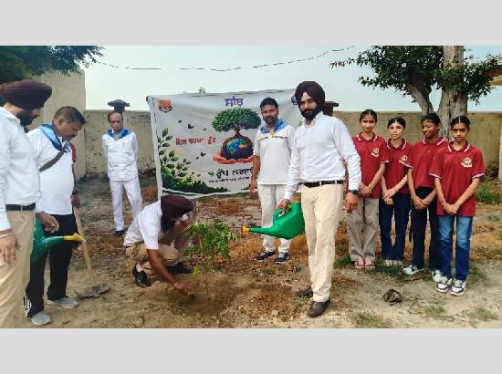 Olympian Dharamvir Singh leads plantation drive under Student Police Cadet Scheme