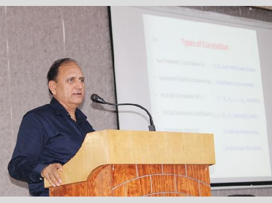 SBSSU VC Dr Suresh Kumar Sharma leads two-day workshop on 'Mastering SPSS Workshop at DSCW