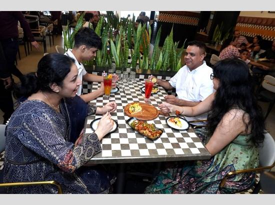Vishal's Restaurant and Banquet unveiled in Chandigarh