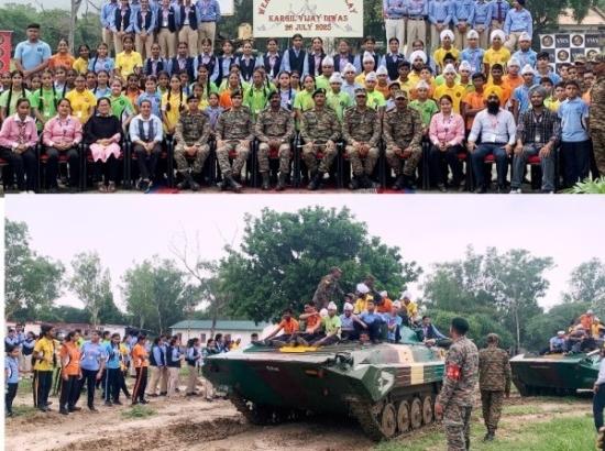 Students pay Heartfelt tribute to Kargil heroes at Ferozepur Army Unit
