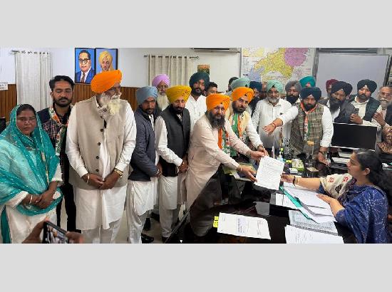 DCC submits memorandum to Governor opposing Indo–US Trade Agreement